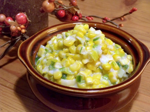 自制的奶油玉米很简单，而且比商店里买的更美味!| m.jamahire.com