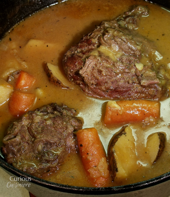 Beer Braised Venison Roast - Curious Cuisiniere 啤酒炖鹿肉烤肉 - 好奇钓鱼