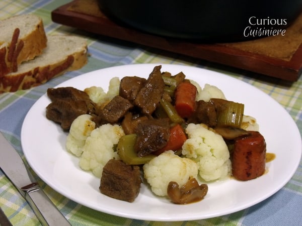 Chunky Beef和Cauliflower炖 - 好奇的烹饪GydF4y2Ba