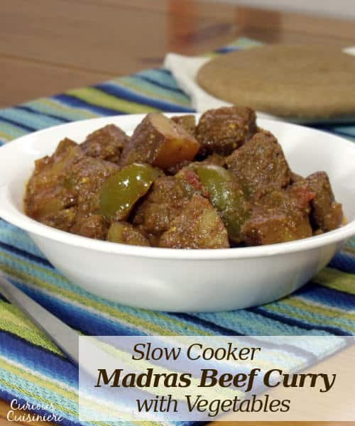 马德拉斯牛肉咖喱是一种温暖的咖喱，非常适合凉爽的夜晚。慢炖能带来浓郁的风味和鲜嫩的肉。| m.jamahire.com