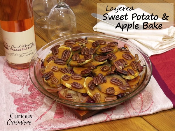 来自好奇烹调的分层红薯和苹果烘烤G.ydF4y2Ba