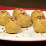 Besan Ladoo(印度鹰嘴豆糖)和如何制作酥油