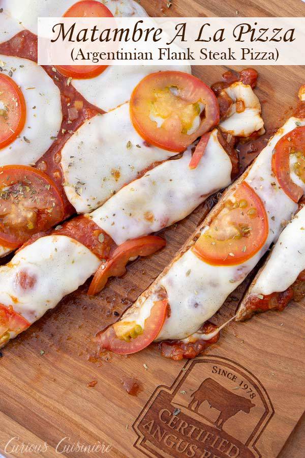 Matambre一拉比萨是一个有趣的阿根廷烤牛排开胃菜，结合了牛排和比萨！无论你为它服务作为开胃菜或晚餐，这侧翼牛排比萨是有保证的赢家！#summer #cookout |m.jamahire.com.