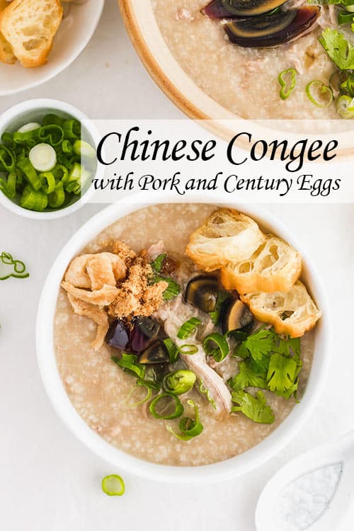 中国粥是一款温暖舒适的米粥。保存的世纪鸡蛋和猪肉，使这个猪肉粥馅料一口美味，咸味菜，从世纪鸡蛋中撒上盐。 | www.CuriousCuisiniere.com