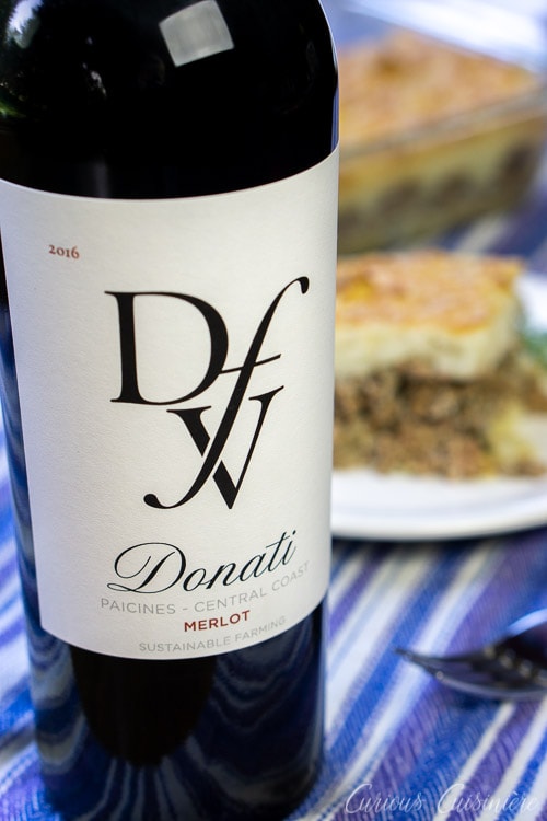 葡萄酒配对与法国Hachis Parmentier土豆和牛肉砂锅Donati Merlot
