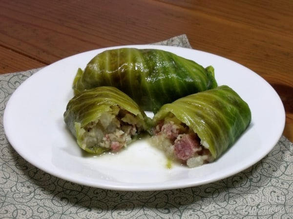 咸牛肉卷心菜卷|好奇的烹饪
