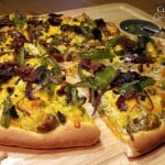 培根鸡蛋和奶酪披萨