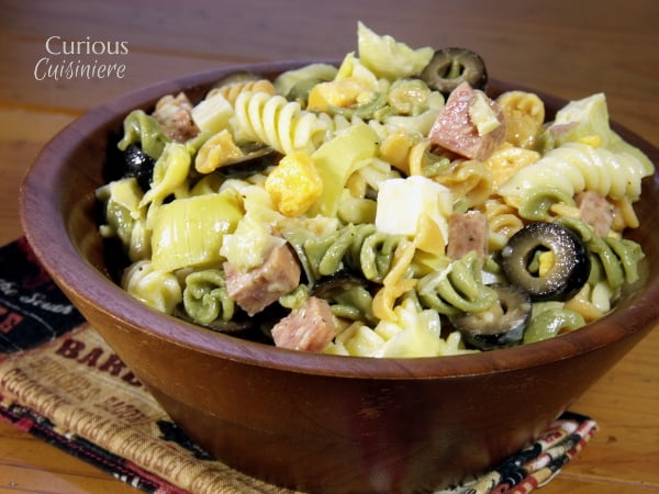 来自好奇烹饪的抗帕斯托意大利面沙拉