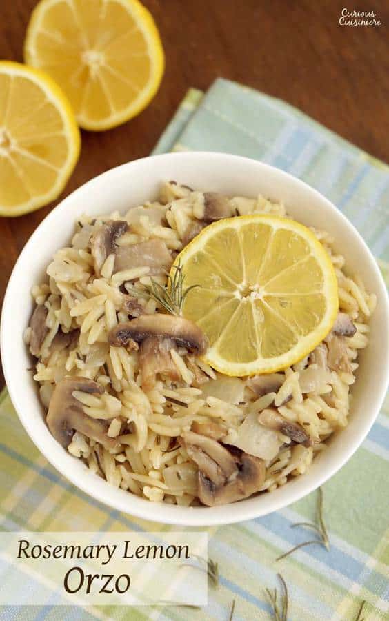 迷迭香柠檬Orzo给你的餐桌带来了一种明亮的春天。| www.CuriousCuisiniere.com