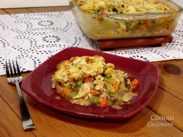 Bacon-cheddar饼干从好奇烹调的土耳其罐馅饼