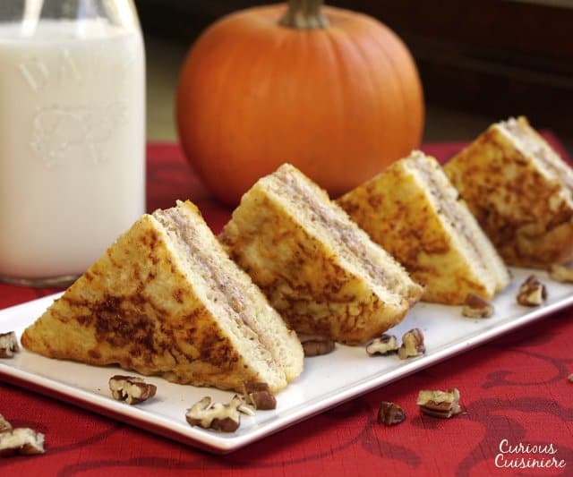 南瓜派成为完美的，优雅的秋天早餐与此食谱南瓜法国吐司。  | www.CuriousCuisiniere.com