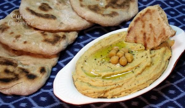 好奇厨艺店的牛至鹰嘴豆泥