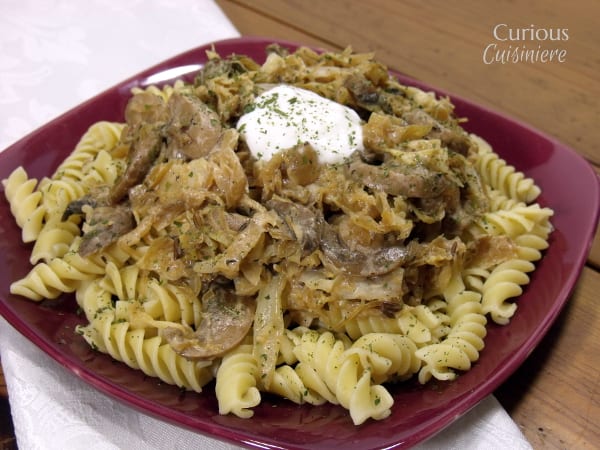 来自Curious Cuisiniere的波兰卷心菜面条(Lazanki)gydF4y2Ba