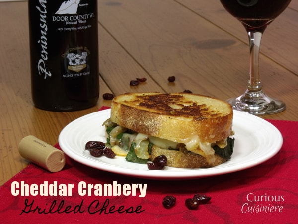 Cheddar Cranberry烤奶酪来自好奇的烹饪GydF4y2Ba