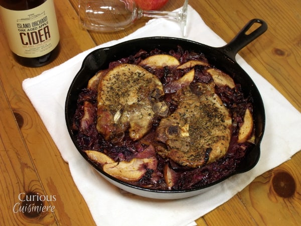 来自Curious Cuisiniere的红卷心菜苹果酒猪肉#winePWgydF4y2Ba