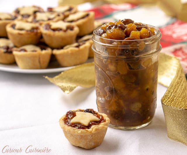 什么是mincemeat？我们在这里打破这个沸石水果混合物背后的混乱，并分享了一个食谱，以制作自己的自制矿物质。|m.jamahire.com.