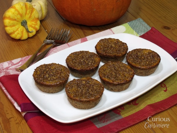 来自好奇Cuisiniere #感恩节#节日烘烤的迷你南瓜派gydF4y2Ba