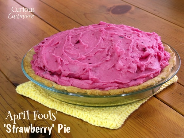 四月愚人节从好奇烹调的馅饼馅饼G.ydF4y2Ba