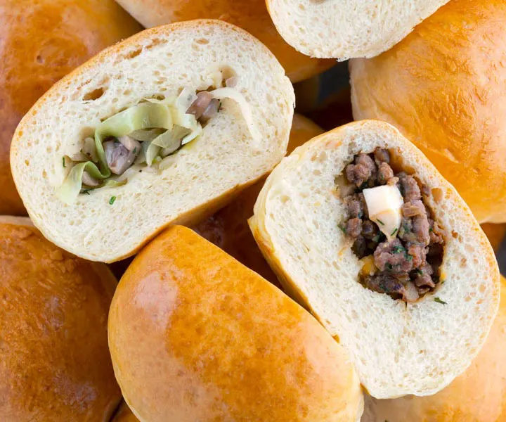 Piroski-Service填充牛肉或卷心菜