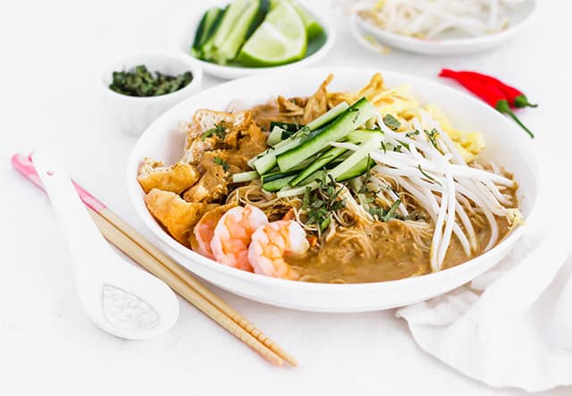 马来西亚鸡面虾仁豆腐| www.CuriousCuisiniere.com